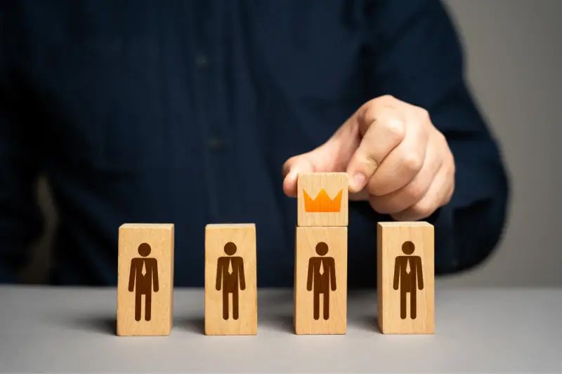 Leader and favorite. Talented and promising. The best of all, in the first place. Competition among salesman. Career development.