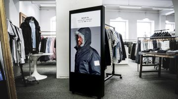 Digital Signage in retail store
