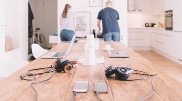 couple at work - rise of couplepreneurship