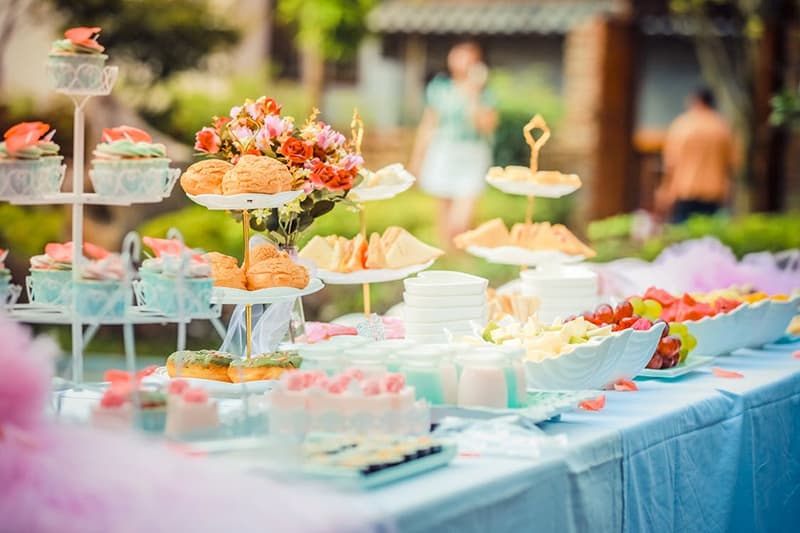 5 Things You Should Know Before Starting a Catering Service - Business  Partner Magazine