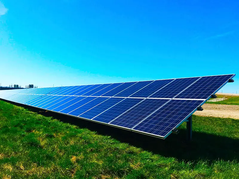 Tips to Consider Before Diving Into the Solar Panel Installation