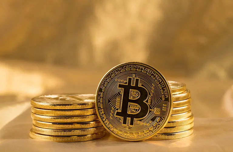 is it safe to invest in bitcoin