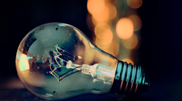 White light bulb