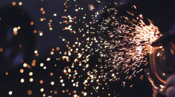 Sparks saw equipment metal tool for working on raw materials