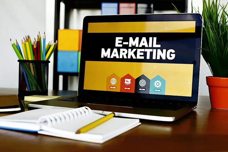 email marketing laptop on desk