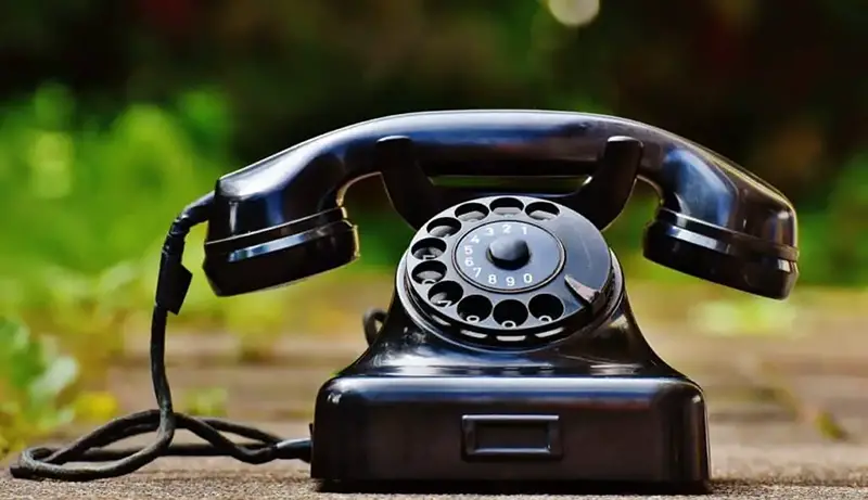 Black old landline