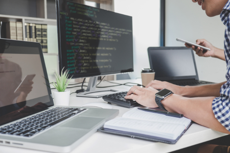 How to Successfully Work with a Software Company - Business Partner ...