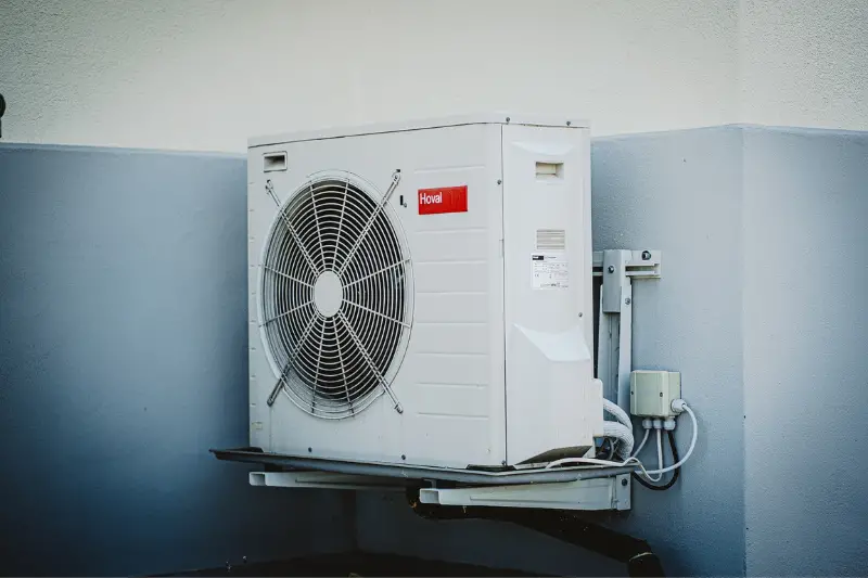 White air conditioner