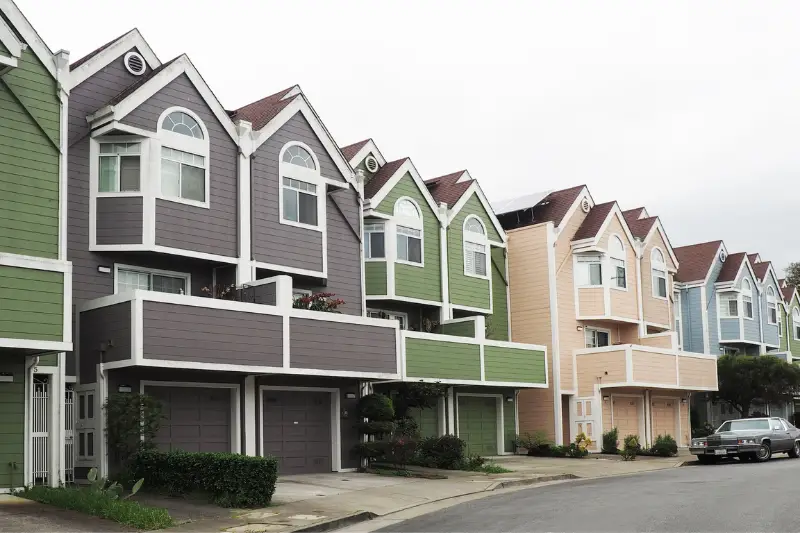 Line of houses