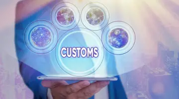 Text sign showing Customs