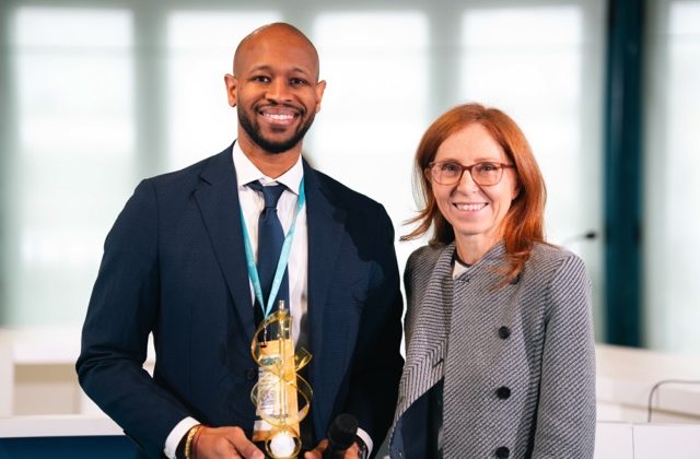 Pictured left to right: Hartley Thompson, Microblink CEO and Francesca Rossi, President of the 2026 WAICF Awards Jury, Fellow & AI Ethics Global Leader, IBM